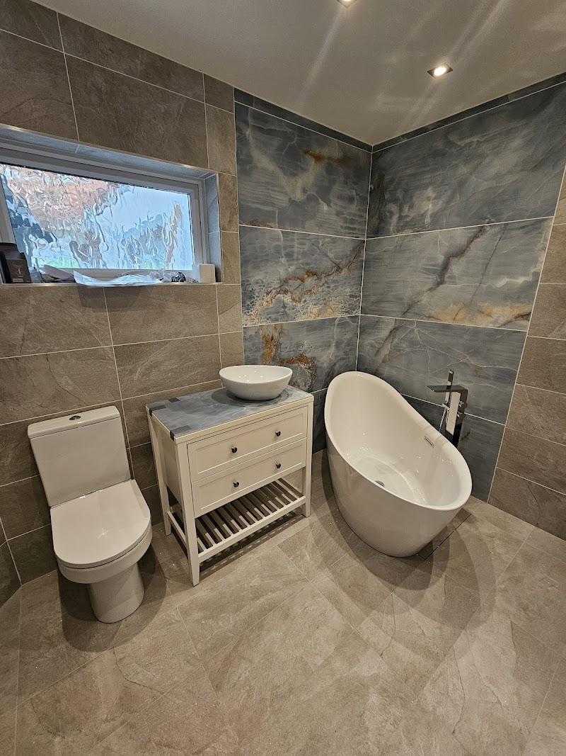 Blades Property Services: 6 Reviews And 5 Stars. Why Locals Keep Calling Back